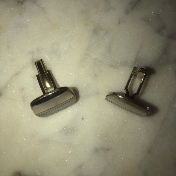 VTG Mother of Pearl Square Gold Tone Large Cufflinks - Picture 4 of 6